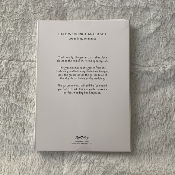 BRIDE Garter Set - Picture 2 of 2